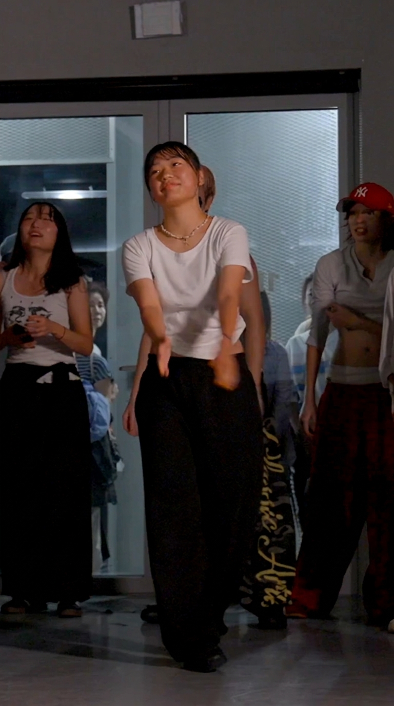 Reference based on the original dancer